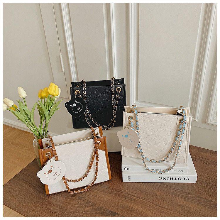 Sac Mini-Chic à Chaîne & Médaillon Ours
